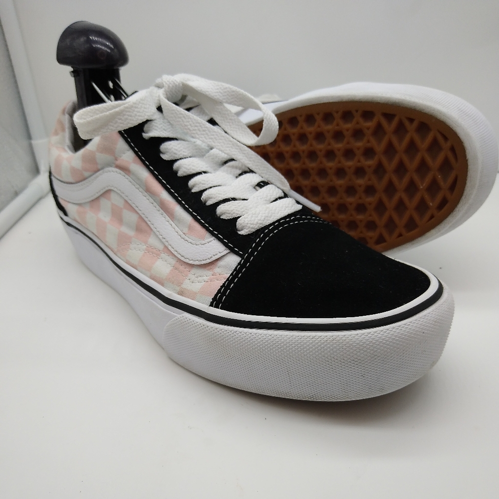 Van's Checkered Chunky Dad Style Soles Women's 9